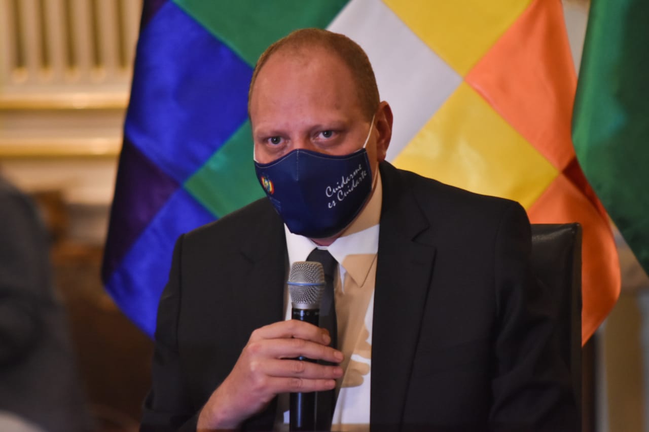 Bolivia garantiza “canasta de vacunas” para enfrentar la pandemia del COVID-19