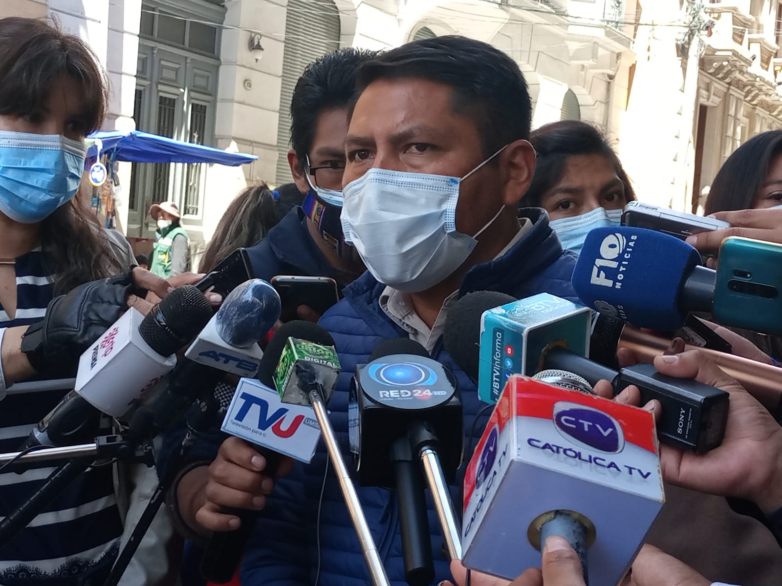 Diputado Angulo: Decreto Supremo 4640 garantiza y protege la salud de los bolivianos