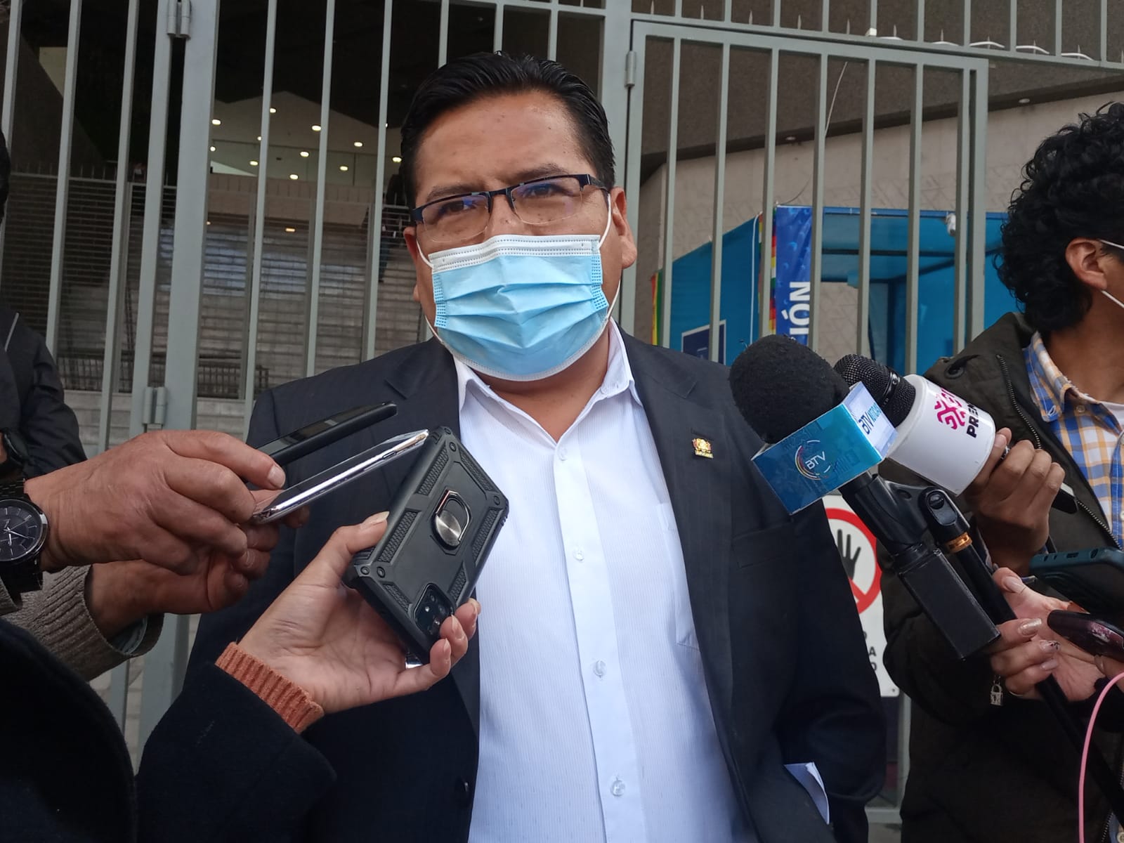 Recuerdan que Áñez pidió la renuncia de García-Sayán y ahora pide su intervención