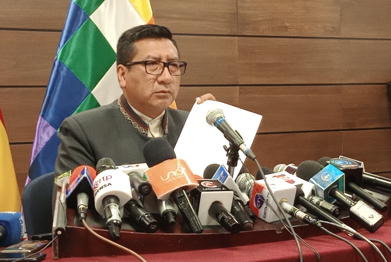 Diputados denuncia a exdiputada Margarita Fernández por atribuirse facultades durante la autoproclamación de Áñez