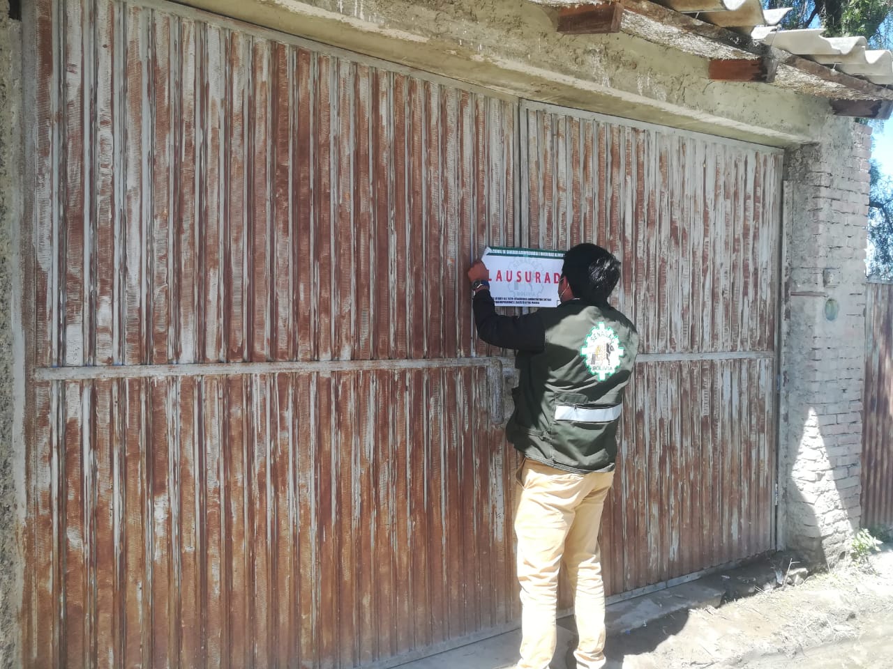 Senasag clausura empresa que operaba sin registro sanitario en Cochabamba
