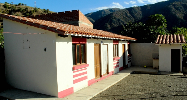 Gobierno construirá este año 9.108 viviendas sociales para familias de escasos recursos económicos