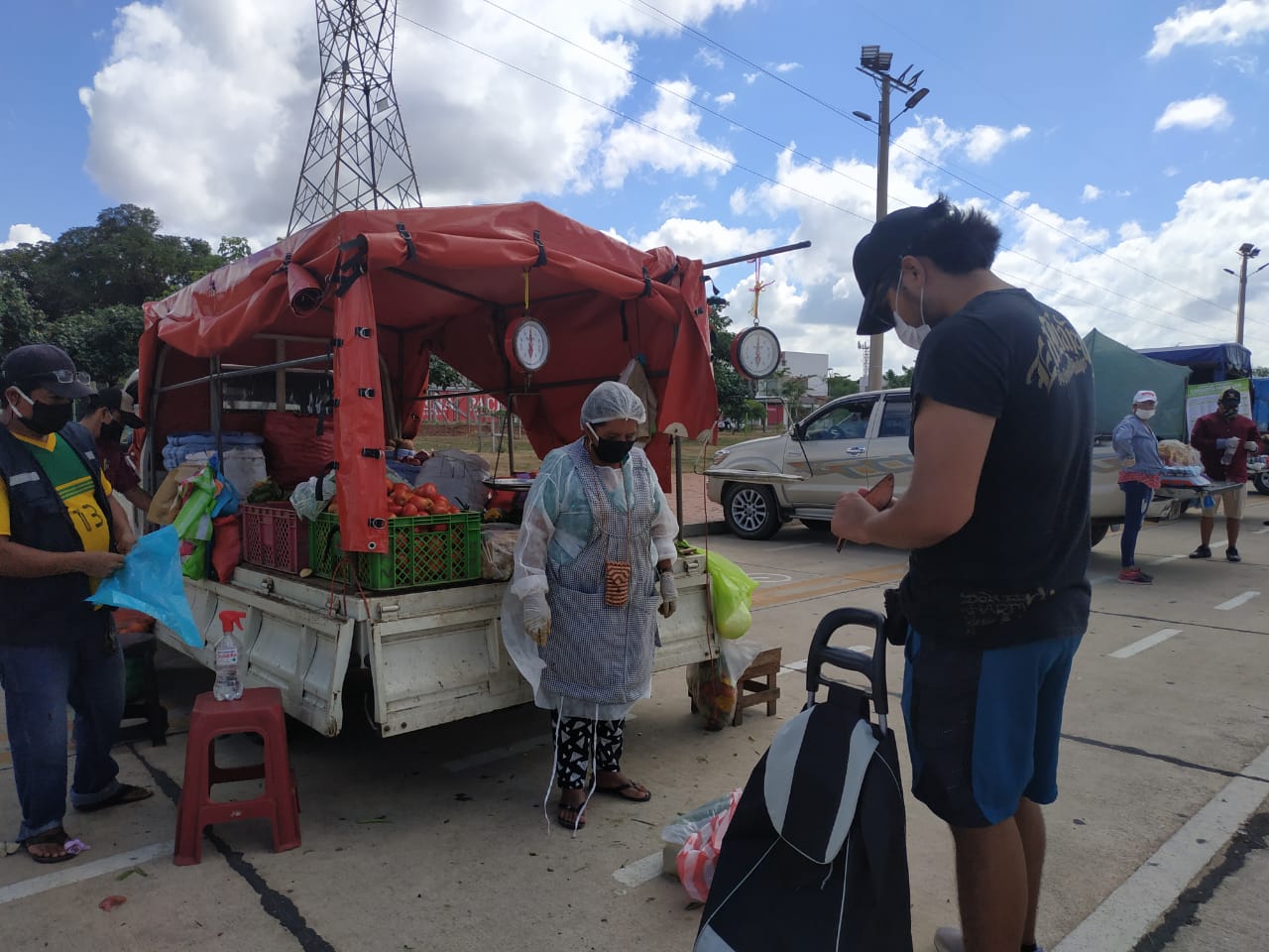 Gremiales de Santa Cruz rechazan el paro y exhortan a no perjudicar a los que quieren trabajar