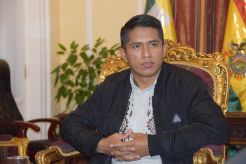 Presidente del Senado manifiesta predisposición al diálogo con médicos sobre proyecto de Ley de Emergencia Sanitaria