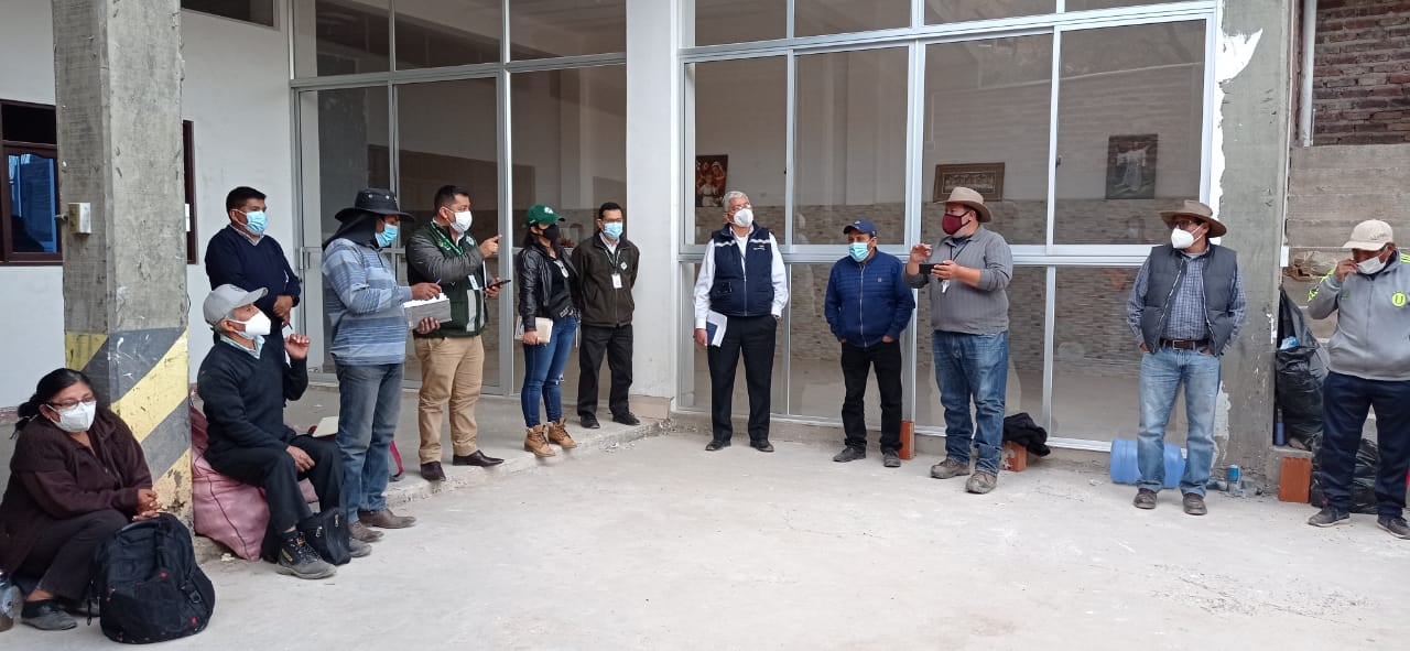 Gobierno y lecheros llegan a acuerdo y levantan el bloqueo en la carretera al occidente