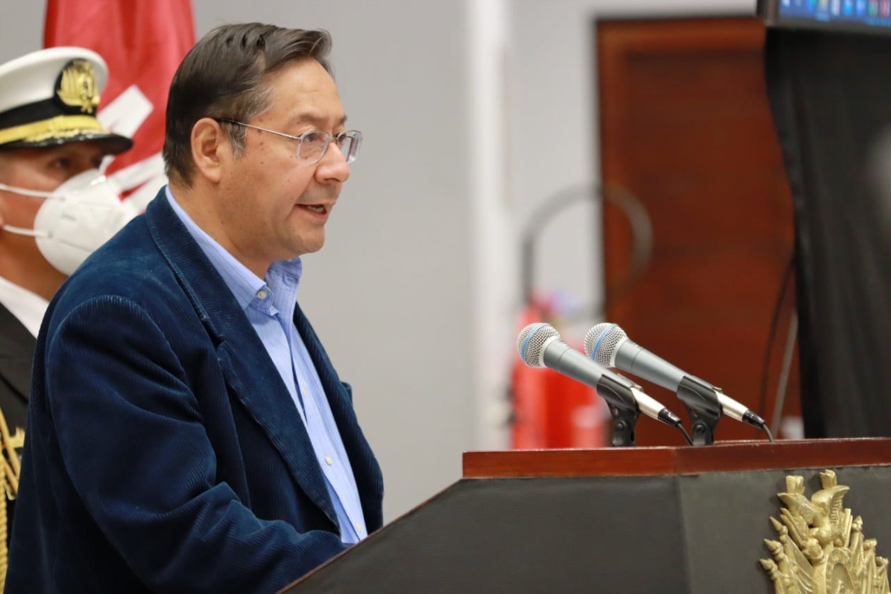 Estudio demuestra que presidente Arce tiene una imagen positiva y capacidad para gobernar