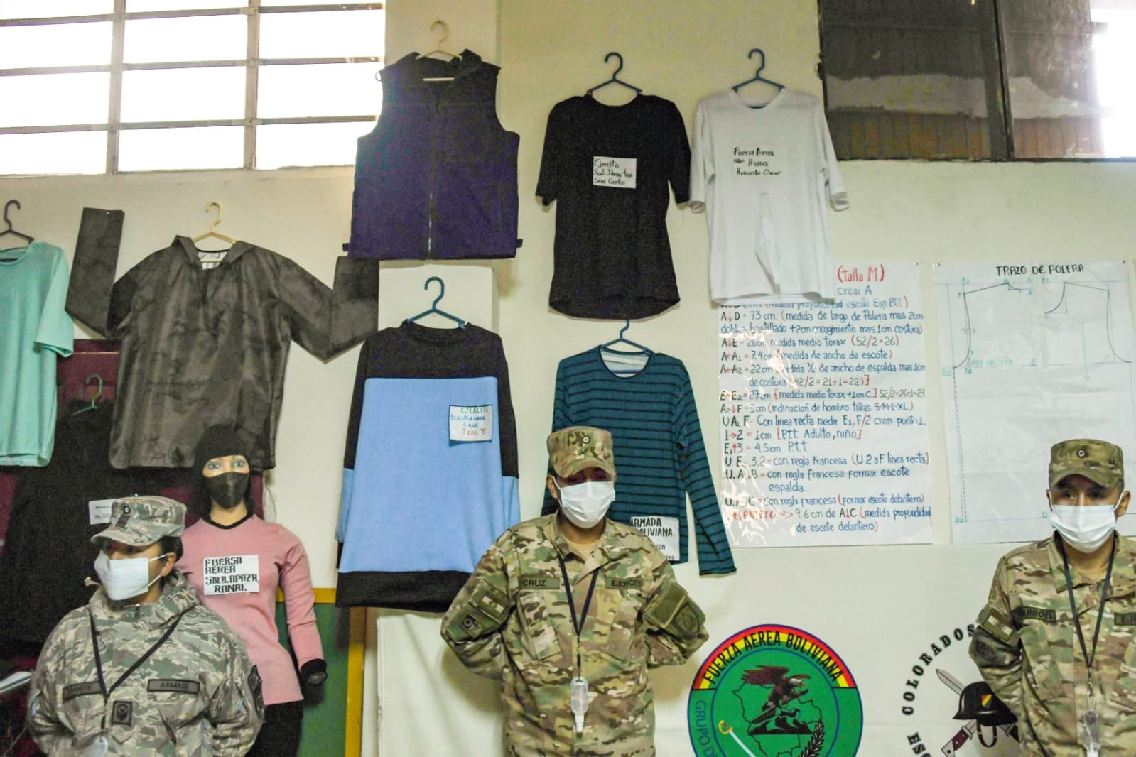 Soldados exponen sus trabajos confeccionados en áreas técnicas productivas