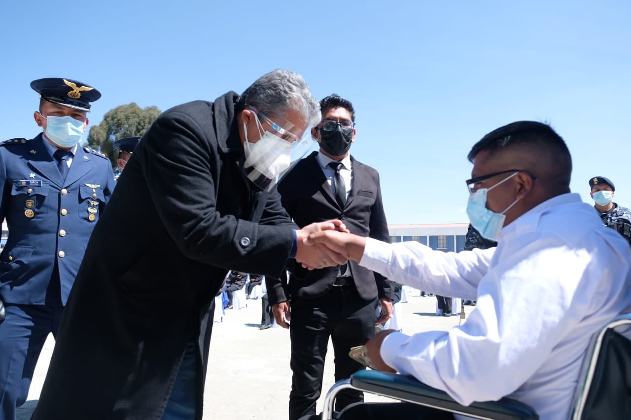 Ministerio de Defensa entrega 158 libretas de servicio militar a personas con discapacidad