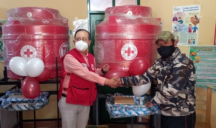 Centro Penitenciario de Cantumarca y la Cruz Roja Boliviana firman convenio de cooperación interinstitucional
