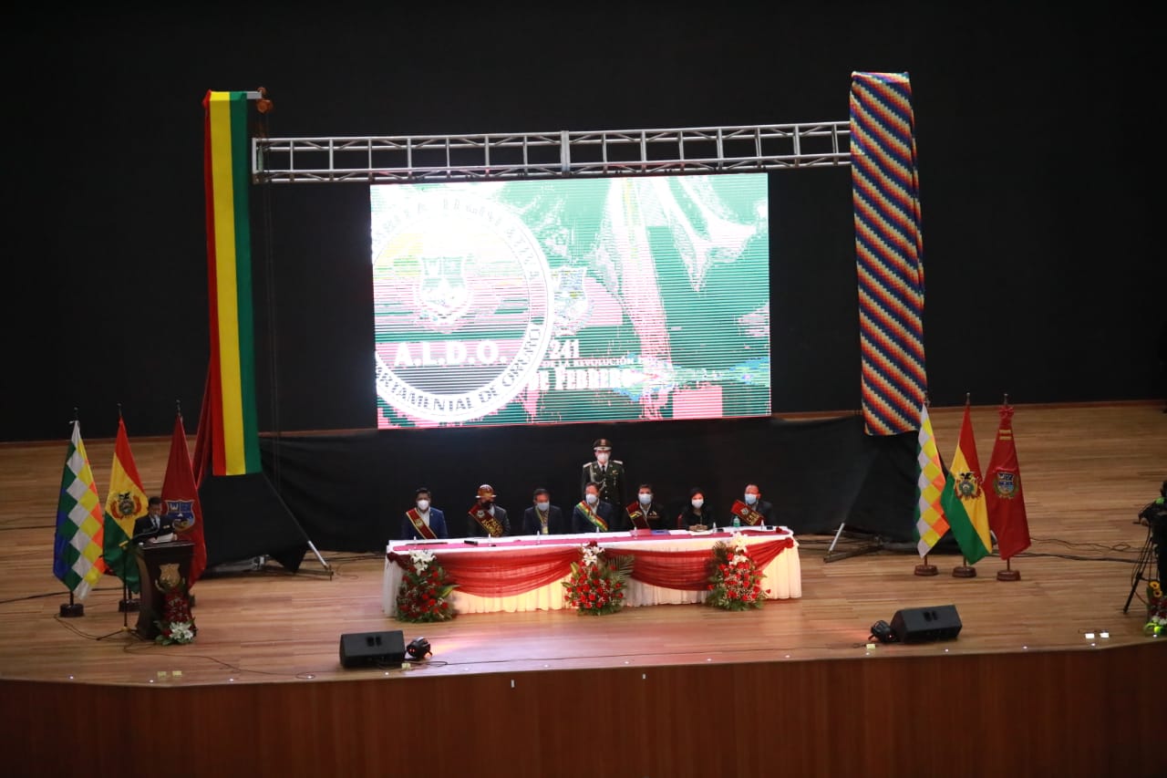 Presidente Arce lanza paquete de proyectos en beneficio de Oruro (amplia)