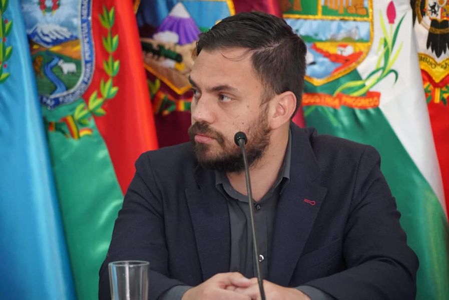 El Alto: Policía aprehende a sujeto que intentó violar a su expareja