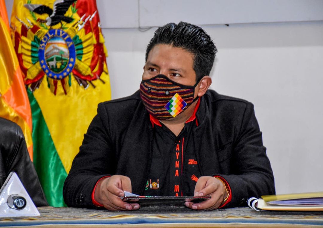 Fiscalía imputa al gobernador Santos Quispe y pide la detención preventiva de tres meses en el penal de San Pedro (amplia)