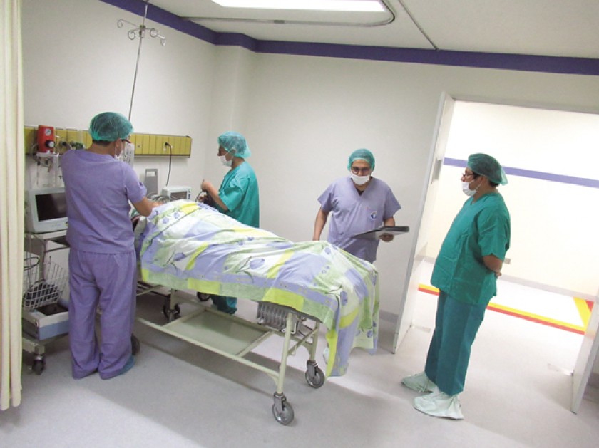 Salud advierte con drásticas sanciones a médicos que acaten paro político que vulnera la Ley de Emergencia Sanitaria