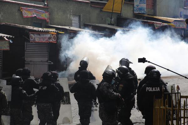 Investigarán posibles excesos de policías durante conflictos con Adepcoca