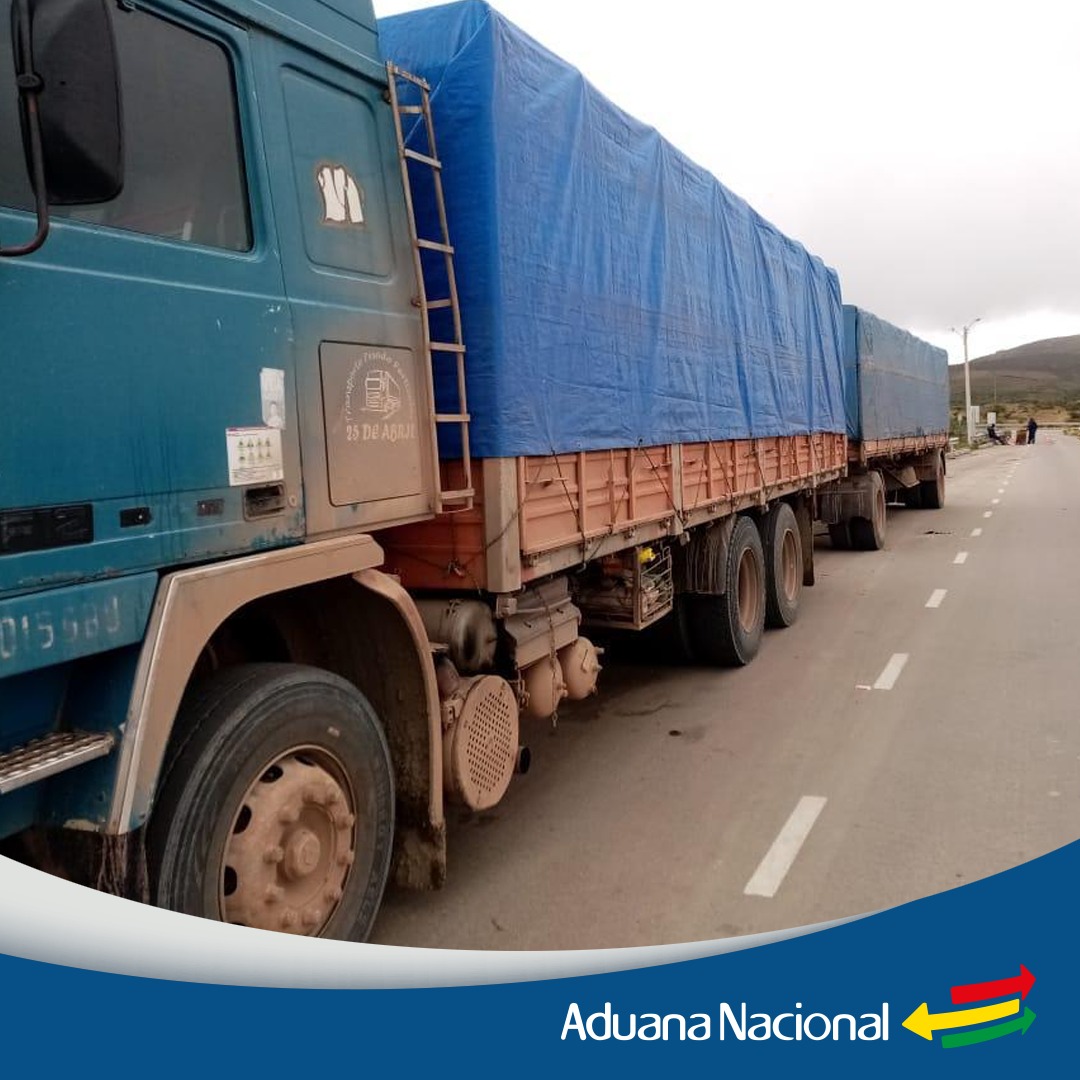 Tarija: Aduana comisa bebidas, frijol, celulares y dos vehículos de contrabando valuados en Bs 700.000