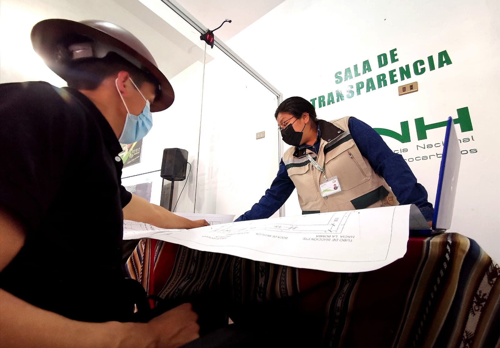 ANH inaugura cuarta sala de la transparencia en Oruro