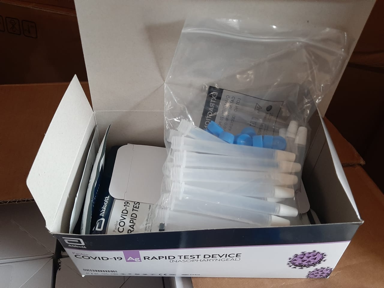 Cochabamba: Comienza distribución de pruebas de antígeno nasal para 89 centros de salud