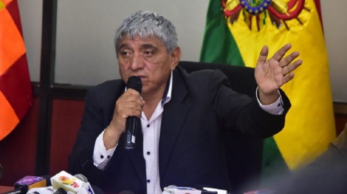 Iván Arias es imputado por presunta designación irregular de un funcionario y otros tres delitos