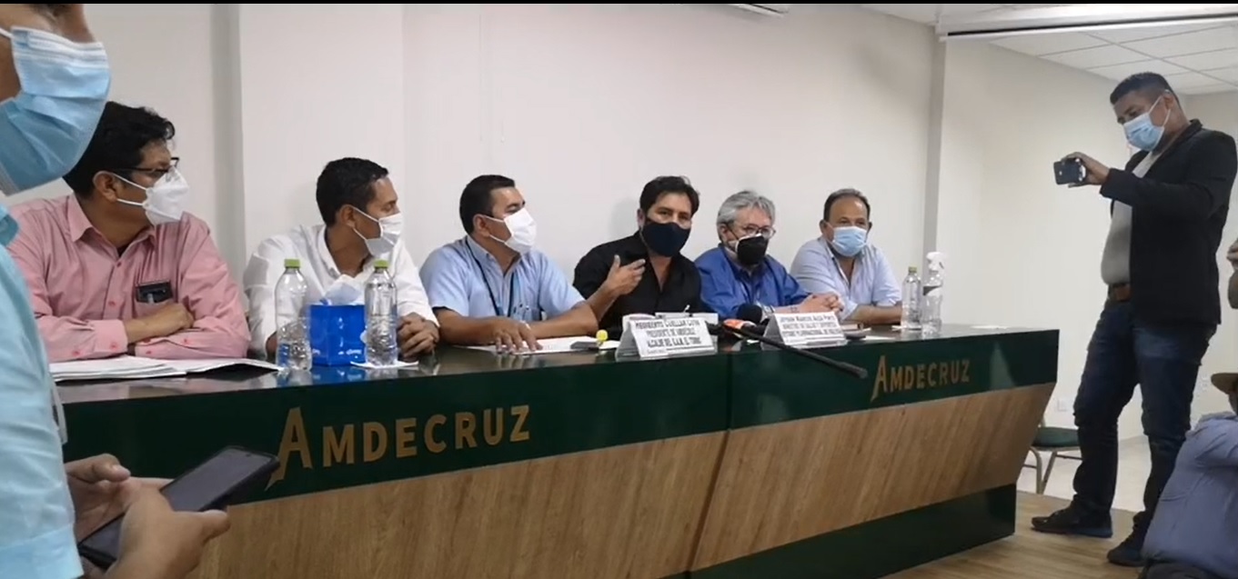 Gobierno logra comprometer a la Gobernación cruceña y a municipios para la apertura del hospital de Montero