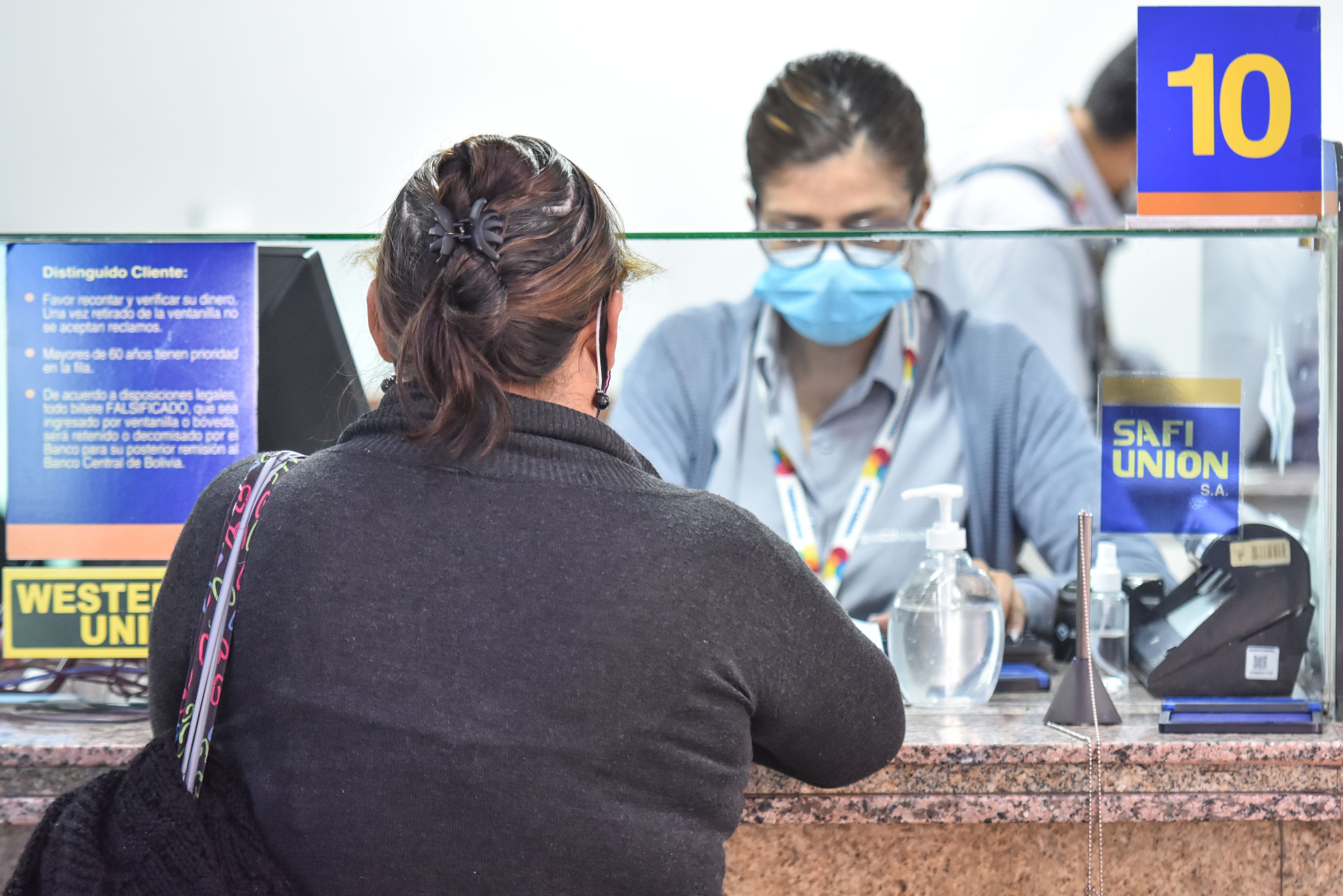 Ministro de Economía afirma que refinanciar o reprogramar créditos diferidos generará periodos de gracia