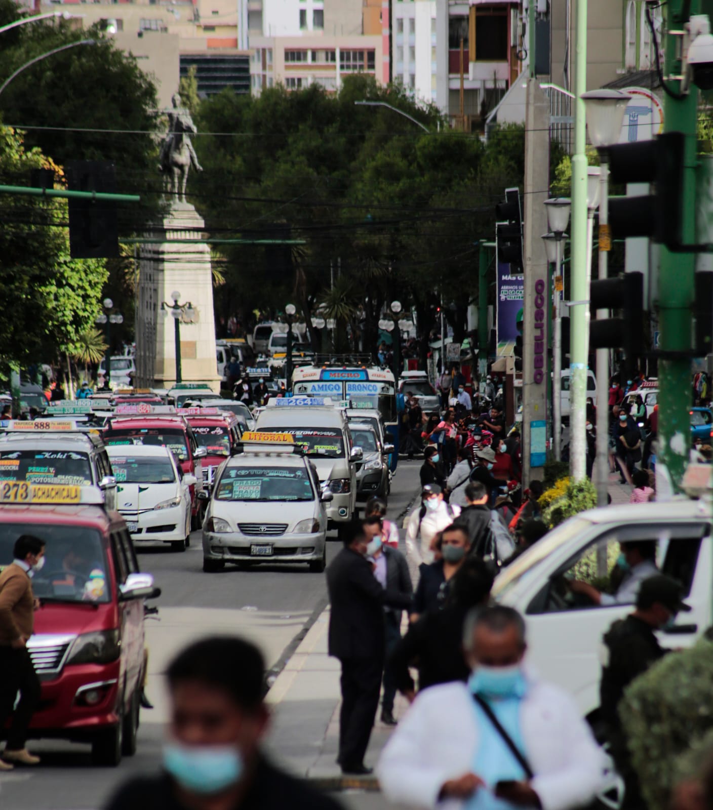 Anuncian sanciones para establecimientos públicos y privados que no exijan carnet anticovid o prueba PCR a usuarios