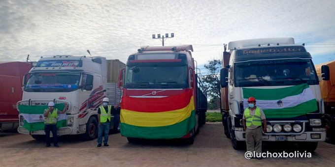 Bolivia recibe 16 camiones con 6.000 cilindros para reactivar conversión de motores y promover uso del GNV