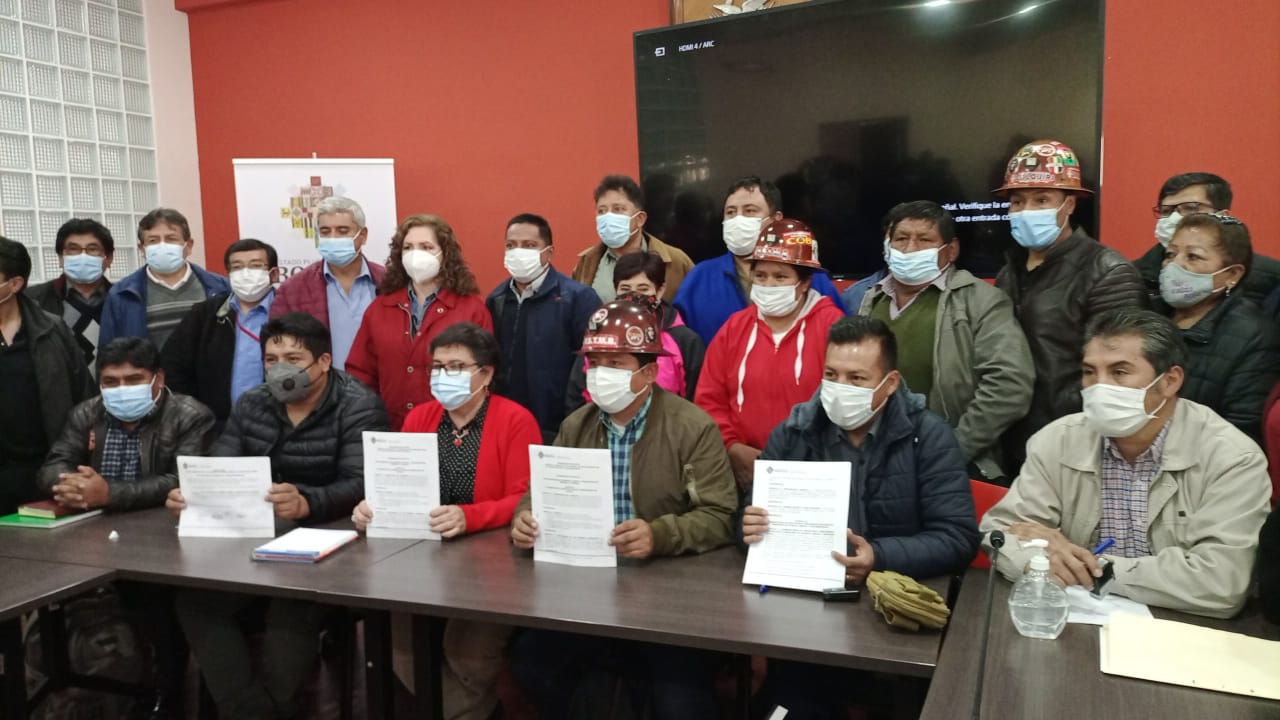 Ministerio de Trabajo y COB acuerdan anteproyecto de Ley Principios del Derecho Laboral y Protección de Derecho al Trabajo