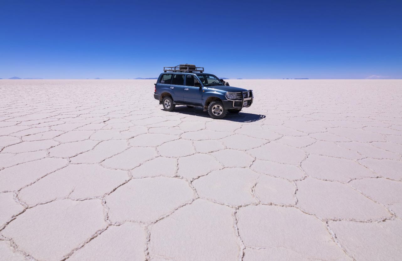 Facilitarán ingreso, permanencia y salida temporal de vehículos de uso privado de turistas en los países de la CAN