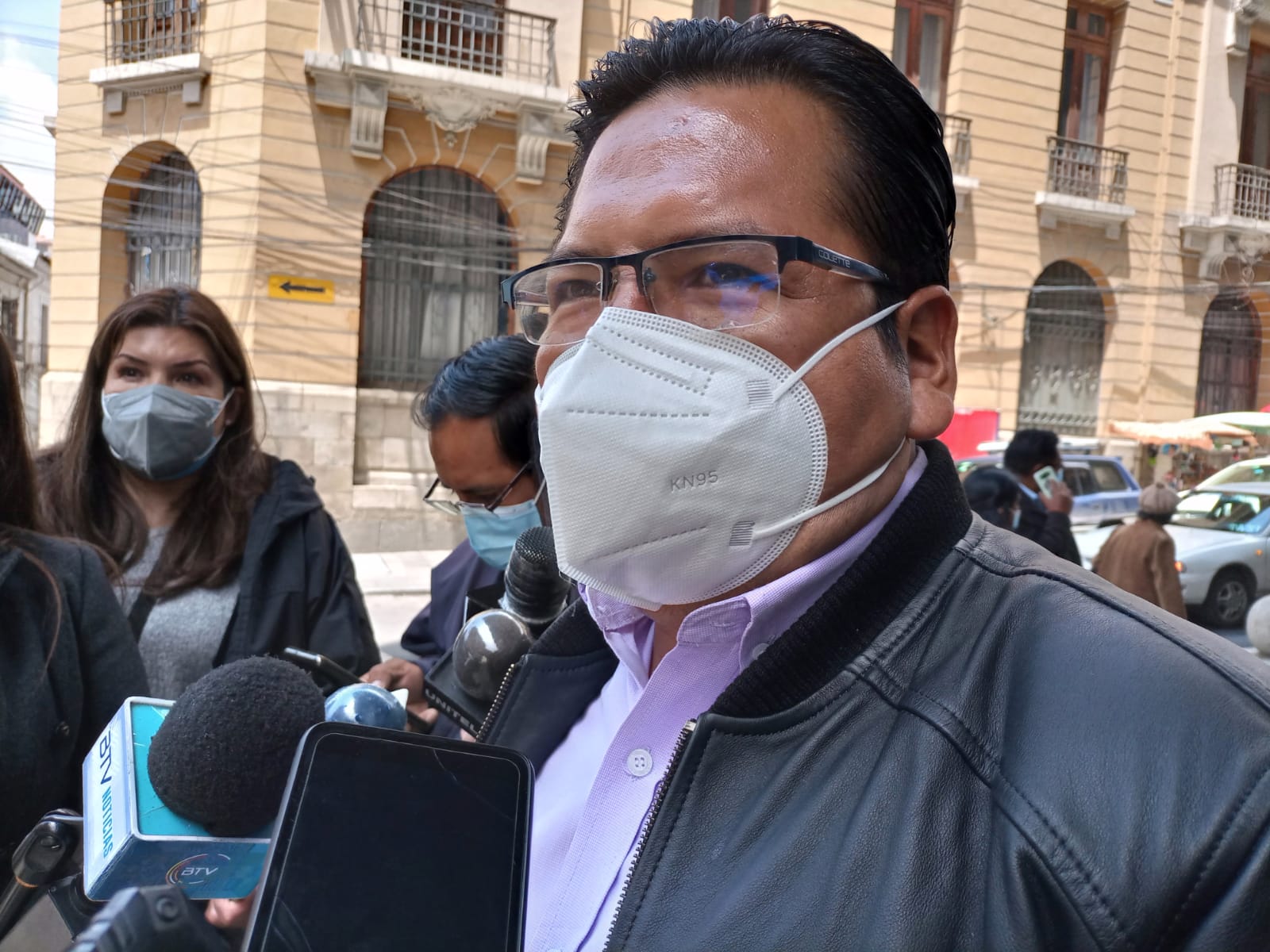 Diputado señala que juicio abreviado solicitado por exjefes militares complica situación de Áñez