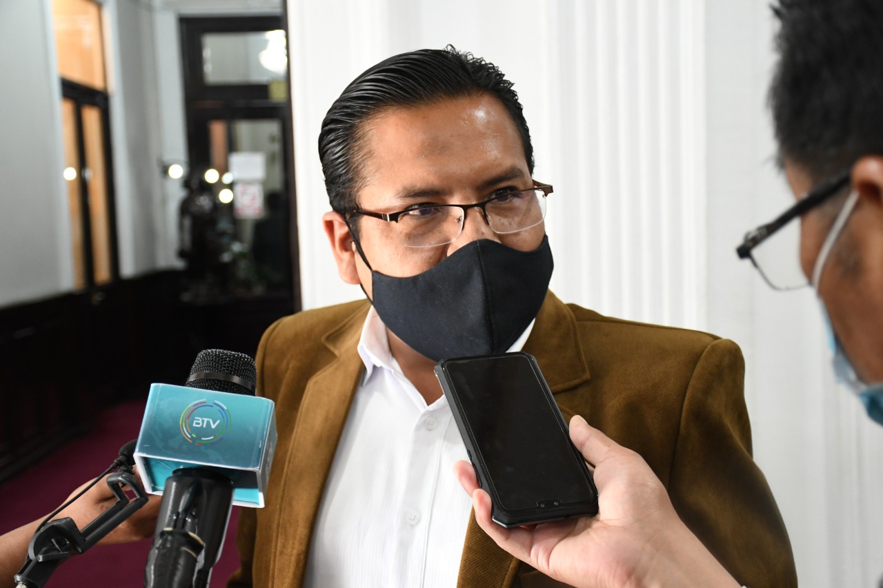 Diputado Jauregui: Golpistas convocados por el Ministerio Público coordinan sus declaraciones informativas