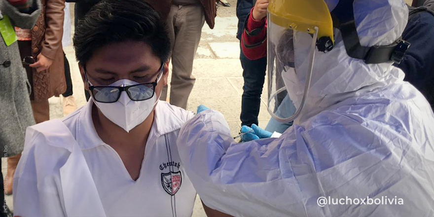 Presidente convoca a mayores de 30 años a los puntos de vacunación en la lucha contra el COVID-19