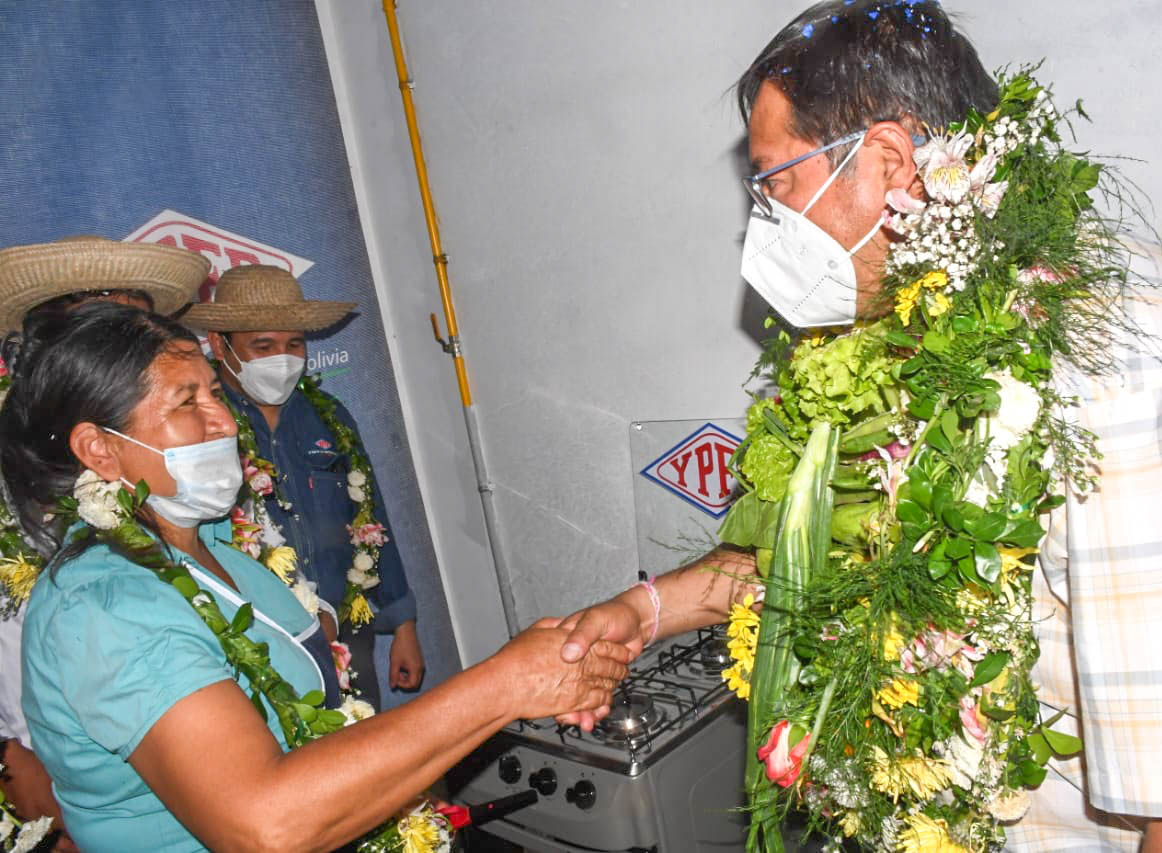 La Guardia estrena sistema de distribución de gas natural para 4.189 familias construido con más de Bs 20 millones