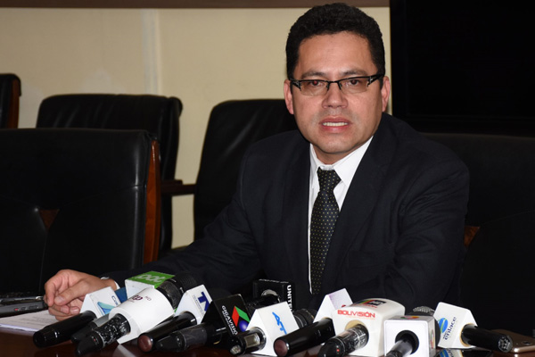 Aprehenden al exgerente de Entel tras su declaración por el pago de $us 390.000 a una empresa fantasma