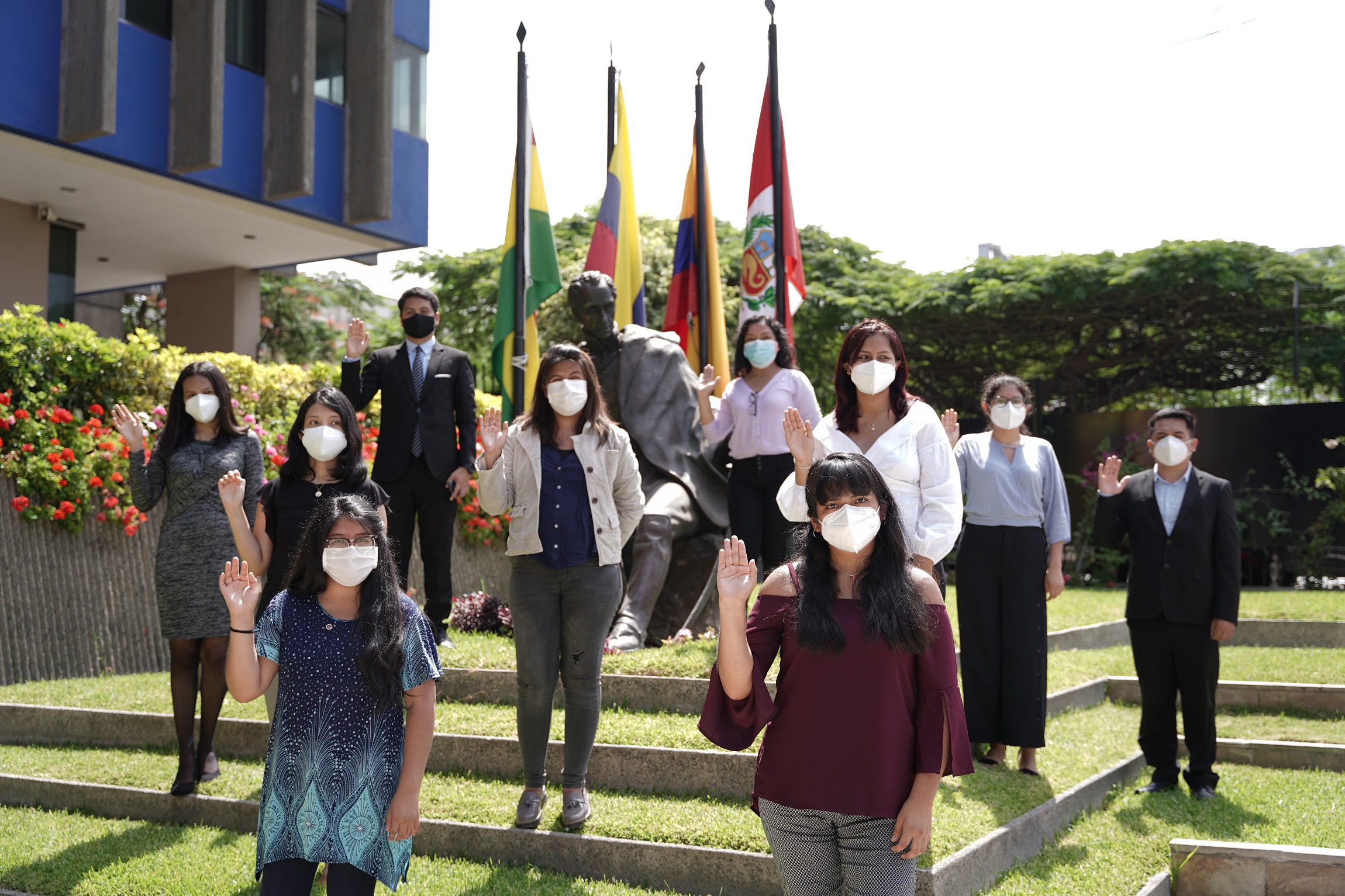 Jóvenes profesionales de la CAN inician pasantías para fortalecer el proceso de integración