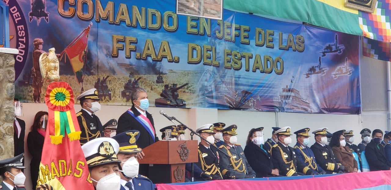 Ministro de Defensa destaca trabajo de las FF.AA. en apoyo a la población y resguardo de la economía del país