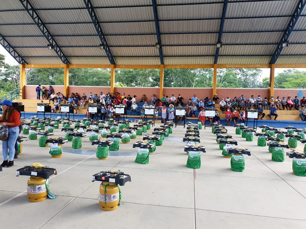 Ministerio de Hidrocarburos garantiza Bs 127 millones para gas domiciliario en el Trópico de Cochabamba