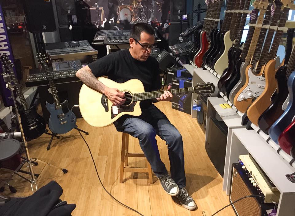 Grillo Villegas festejará sus 30 años de carrera musical