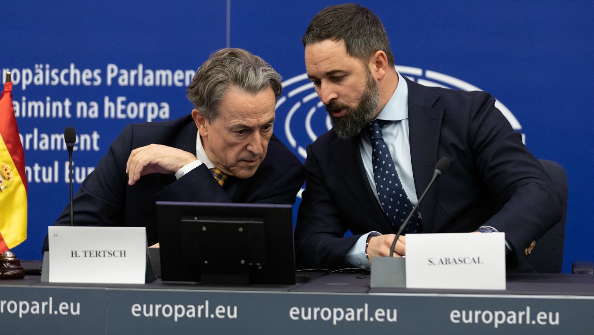 Eurodiputado califica de “absurdez y falta de seriedad política” el proponer a Áñez para el premio Sájarov