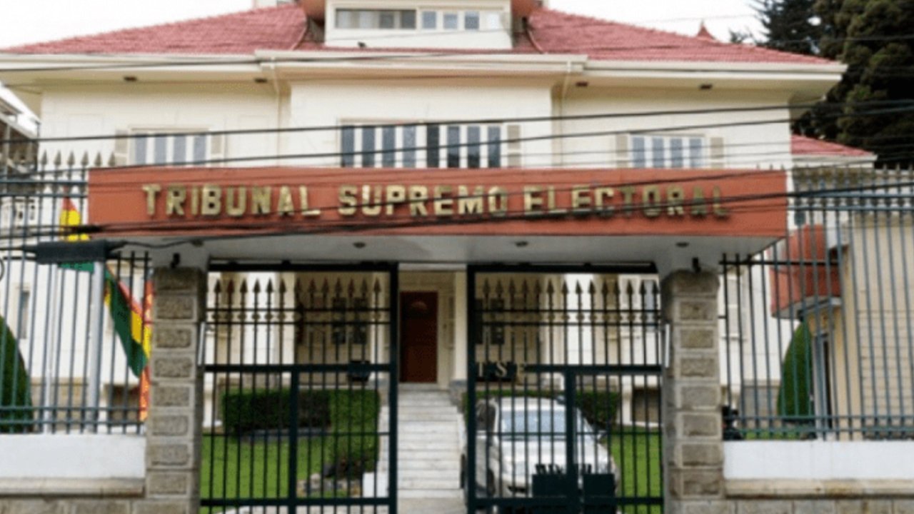 El TSE da luz verde para que partidos difundan propaganda electoral en medios hasta el 3 de marzo