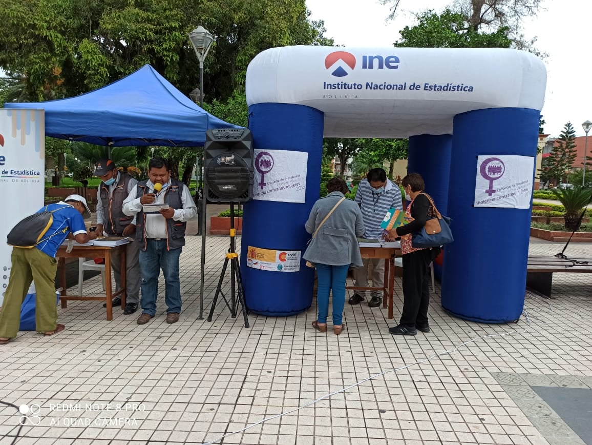 Tasa de desocupación en Bolivia se redujo de 8,4% a 5,2% en 2021