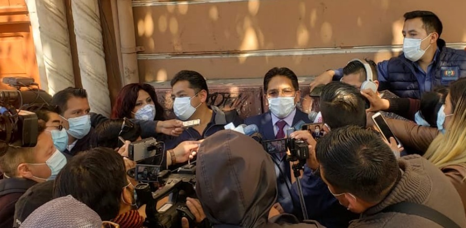 Silva anuncia que investigación por posible tráfico de vacunas COVID-19 se ampliará a Cochabamba y Santa Cruz