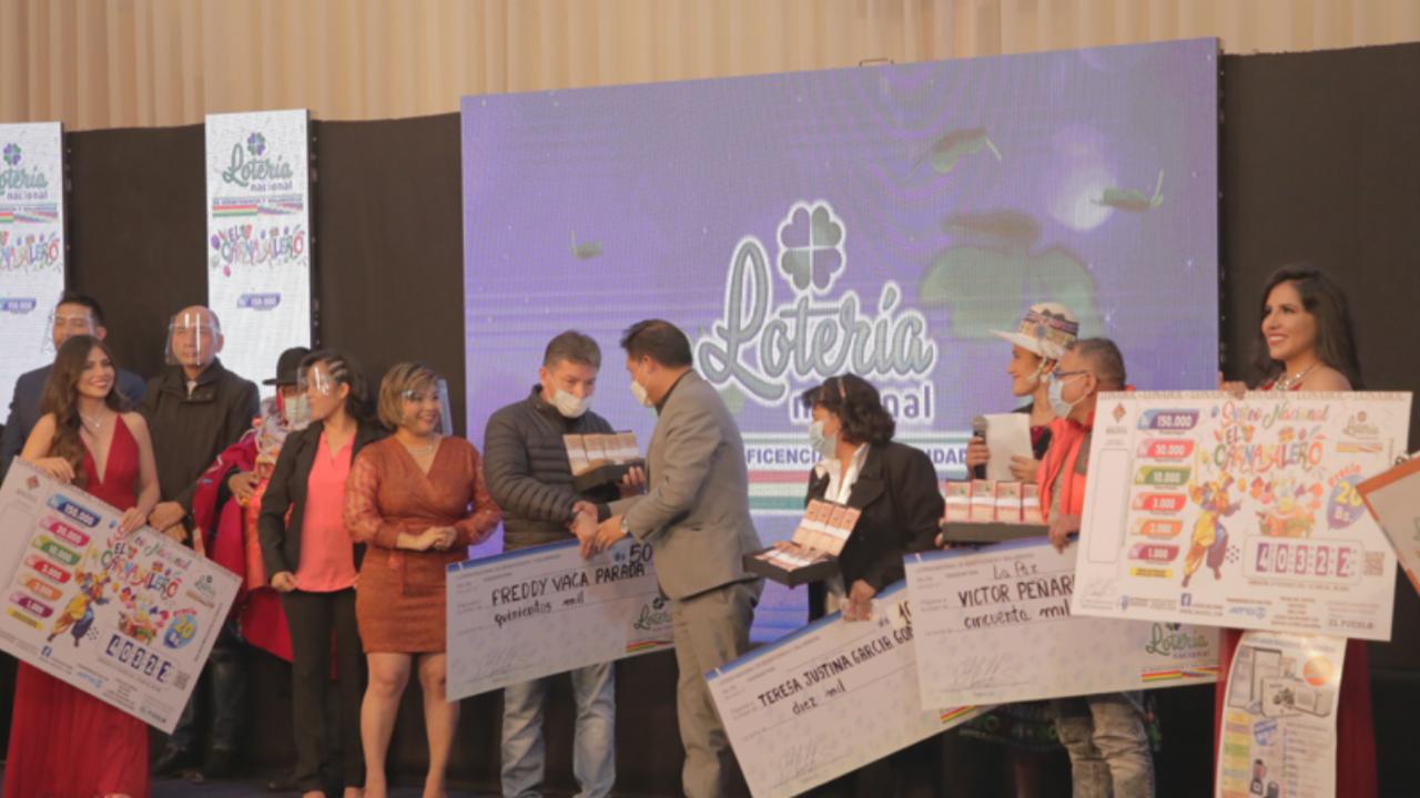 Ministro destaca incremento de ingresos de la lotería nacional en un 190 %