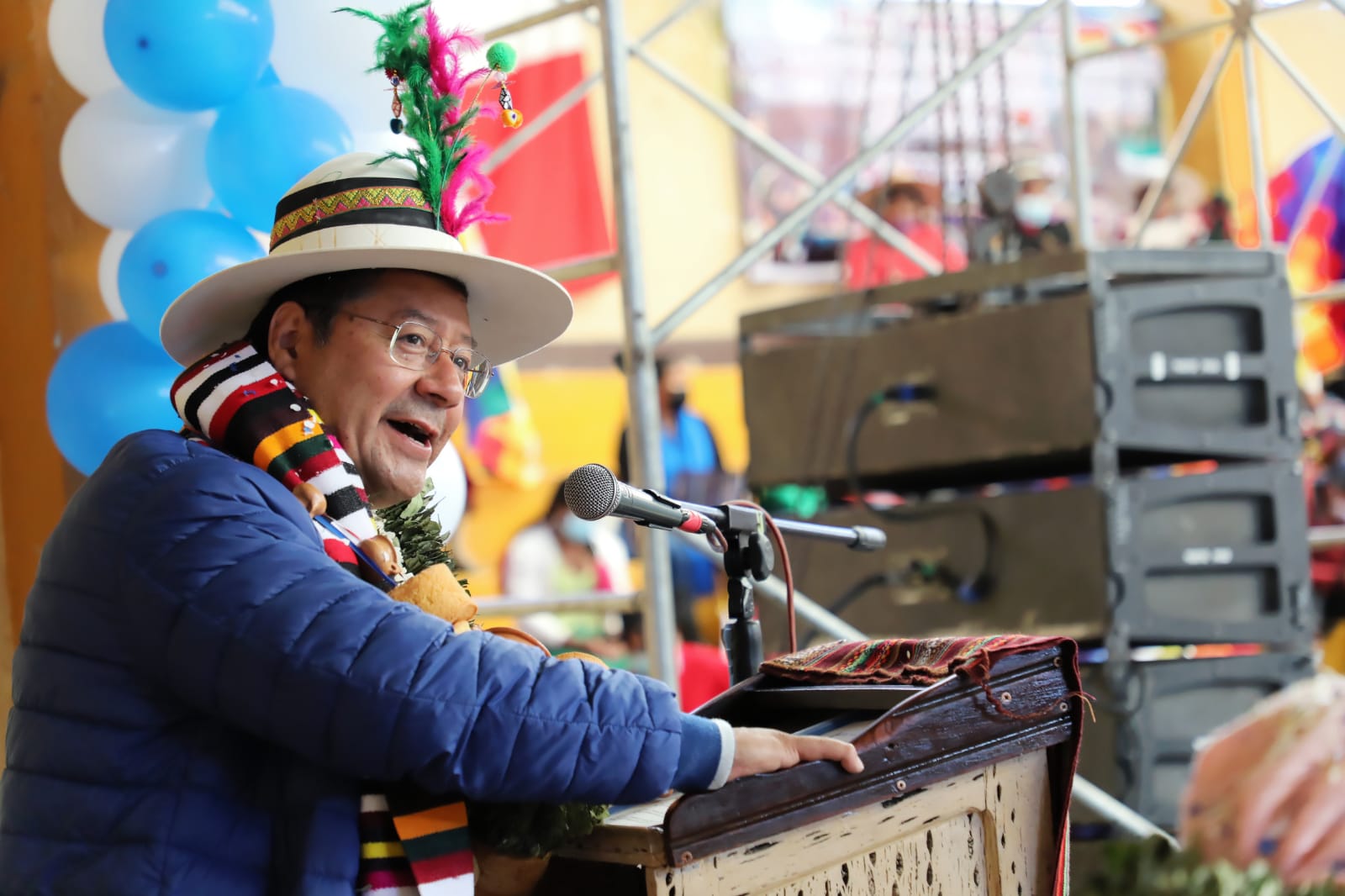 Presidente pide a campesinos compromiso firme de unidad para enfrentar afanes de convulsión de la derecha política