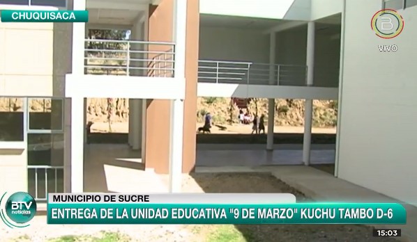 Presidente entrega unidad educativa de alto nivel construida en la ciudad de Sucre con más de Bs 7,7 millones