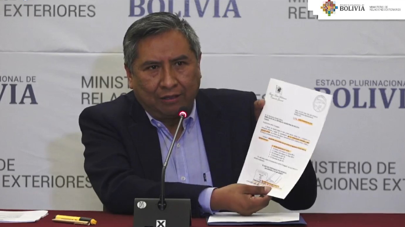 Canciller pone en duda seriedad del portal “Bolivia Verifica” tras difusión de información falsa y posterior retractación