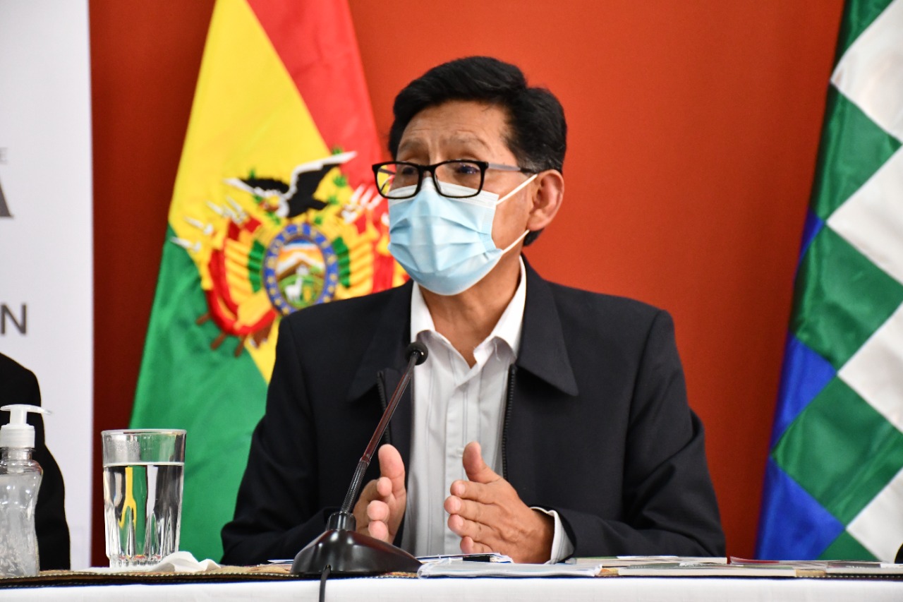 El lunes 17 comienzan las inscripciones escolares y las clases serán virtuales en áreas urbanas