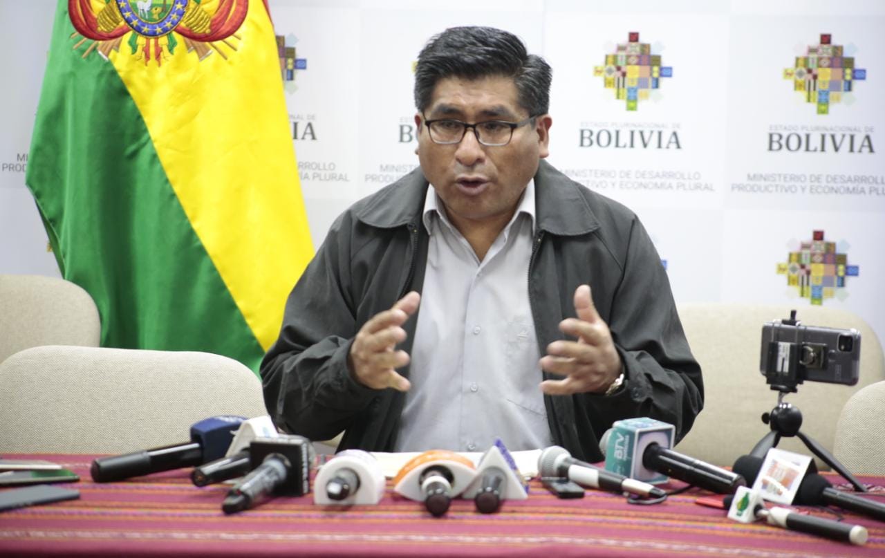 Gobierno levanta días de aislamiento obligatorio a turistas que ingresan a Bolivia