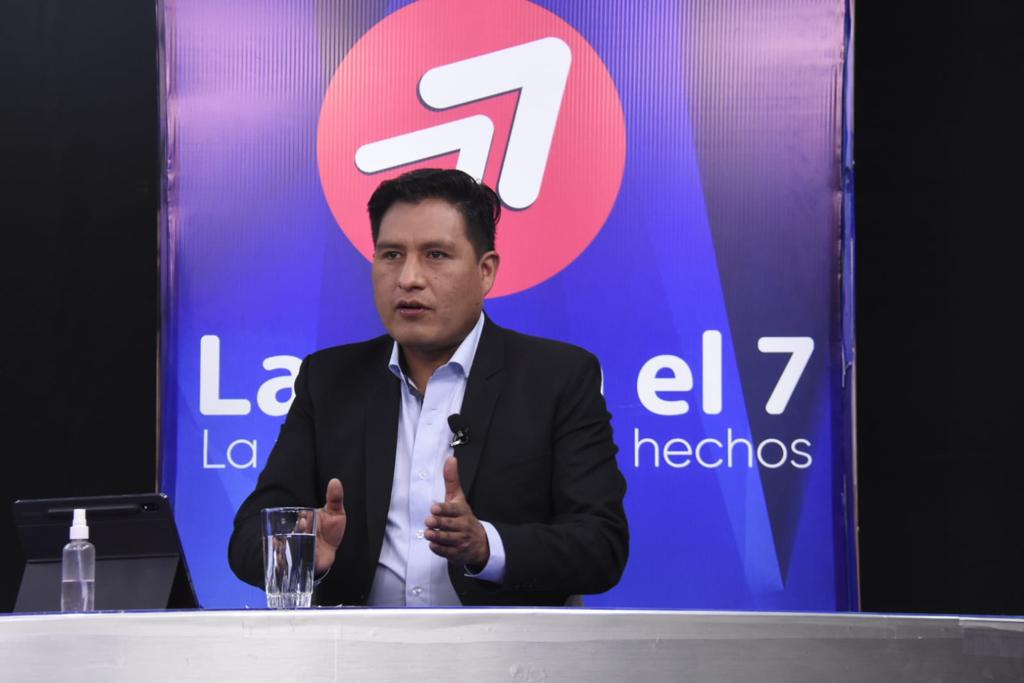 Ministro exhorta a gobernaciones y alcaldías a optimizar sus estrategias para “acercar la vacuna a la población”