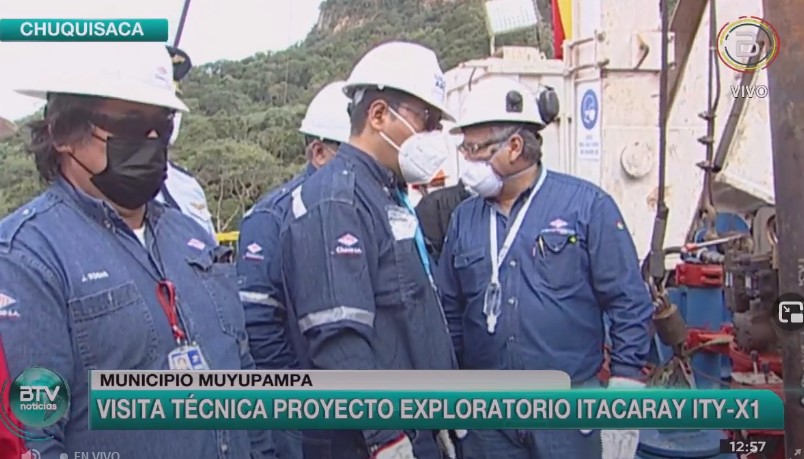 Presidente realiza visita técnica al área de perforación del pozo Itacaray-X1 en Chuquisaca