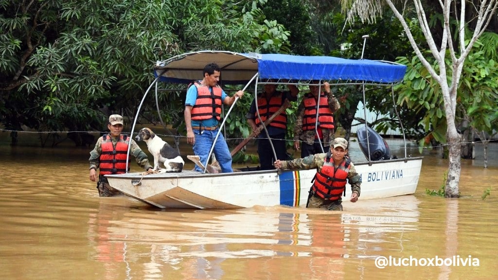 Presidente destaca evacuación de 107 familias afectadas por desbordes de ríos en Pando
